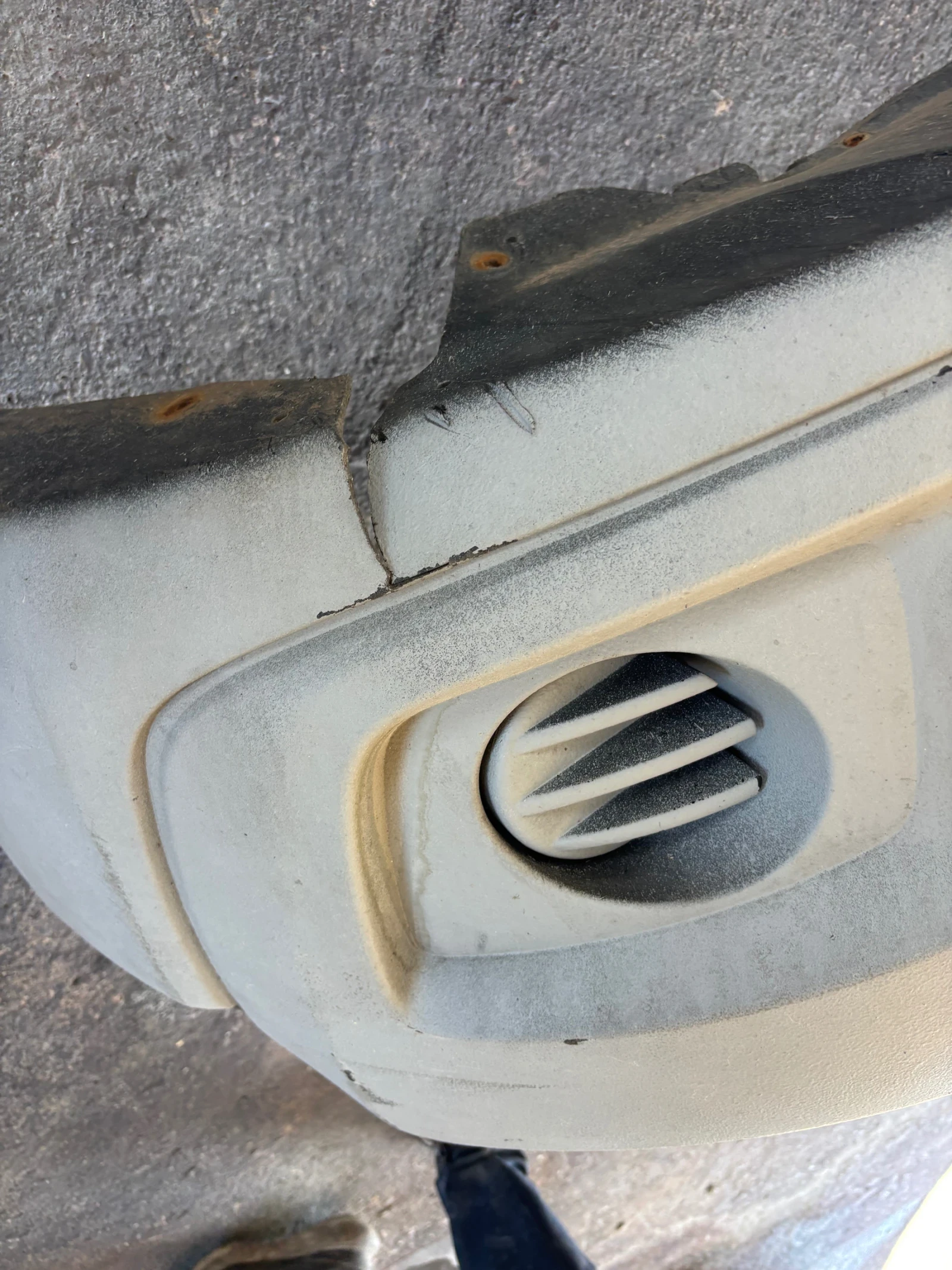 Броня Peugeot Expert citroen jumpy scudo, снимка 4 - Части - 55753572