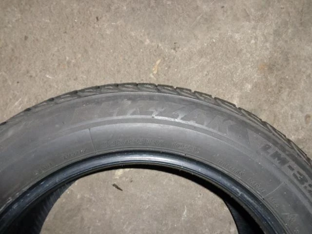 Гуми Всесезонни 235/55R17, снимка 8 - Гуми и джанти - 9721452