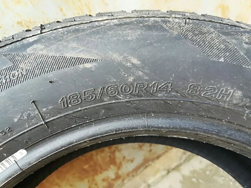 Гуми Летни 185/60R14, снимка 4 - Гуми и джанти - 21975586