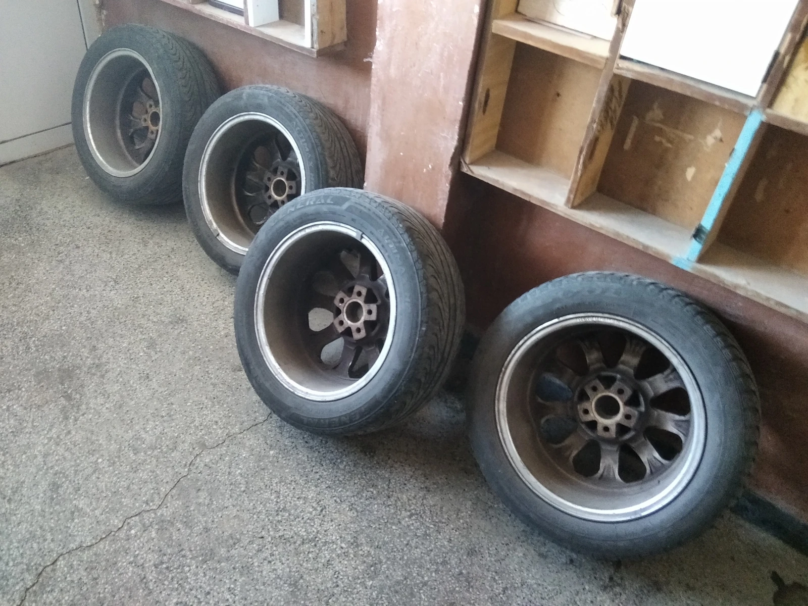 ���� � ������ 205/55R16 | Mobile.bg � ����������� 5