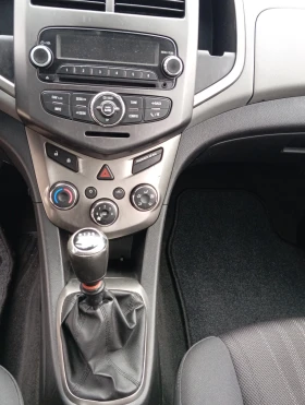 Chevrolet Aveo 1.3-D-КЛИМАТРОНИК, снимка 10