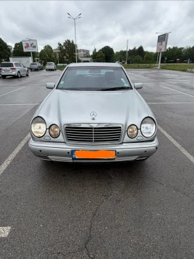 Mercedes-Benz E 220 E220 CDI, снимка 1