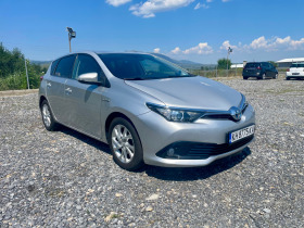 Toyota Auris 1.8 Hybrid / Гаранция, снимка 3