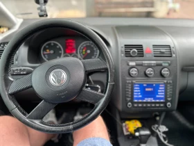 Обява за продажба на VW Touran 2.0TDI Highline ~6 500 лв. - изображение 5
