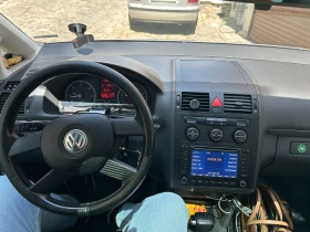Обява за продажба на VW Touran 2.0TDI Highline ~6 500 лв. - изображение 4