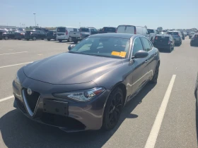     Alfa Romeo Giulia * AWD * CARFAX *   