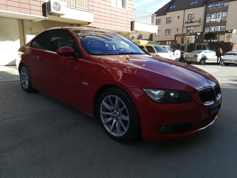 BMW 330 Xi Swiss, снимка 1 - Автомобили и джипове - 42802338