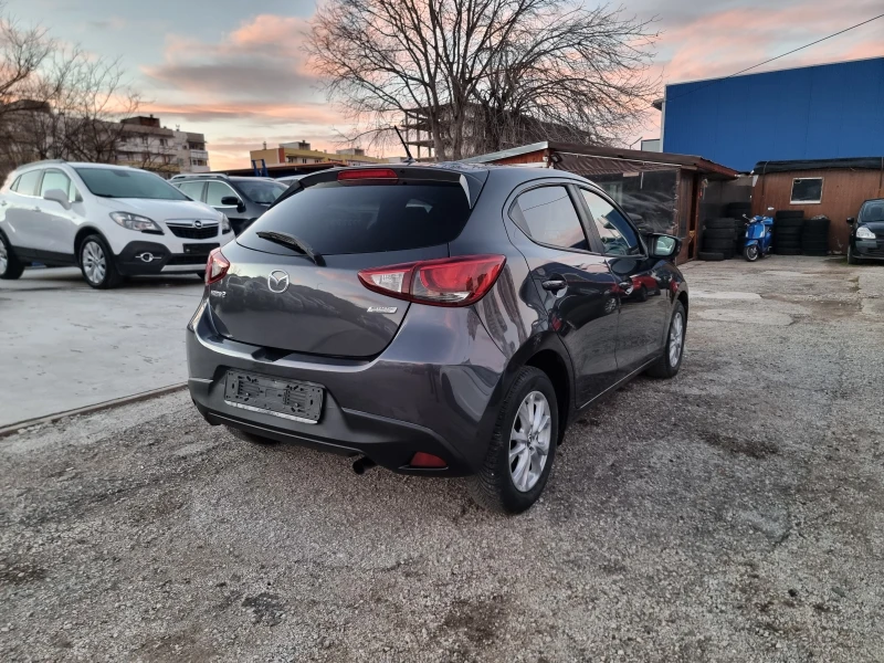 Mazda 2 1.5SKAYACTIV, снимка 6 - Автомобили и джипове - 41941546