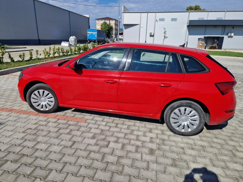 Skoda Scala, снимка 3 - Автомобили и джипове - 47398005