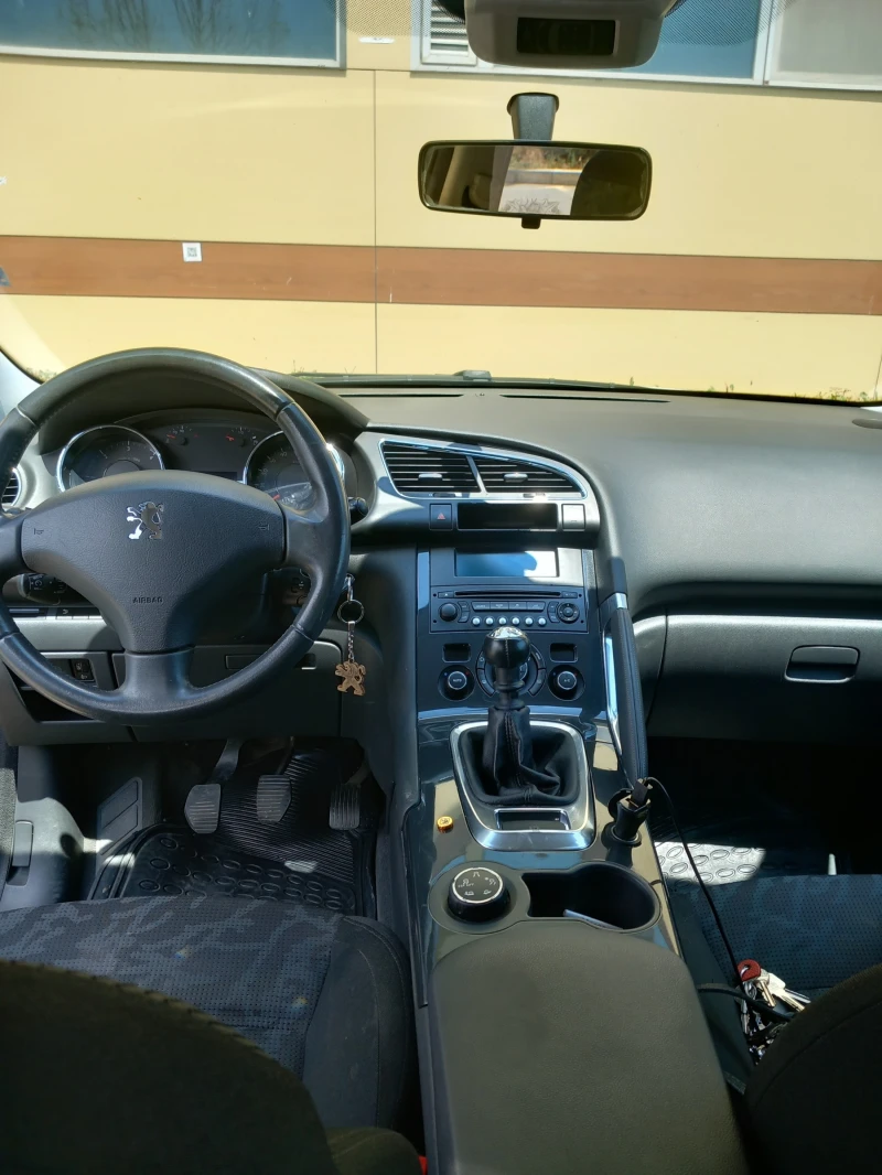 Peugeot 3008 1.6 HDI 109 kc, снимка 10 - Автомобили и джипове - 47277376