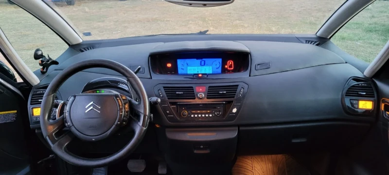 Citroen Grand C4 Picasso 2.0, снимка 6 - Автомобили и джипове - 47791857