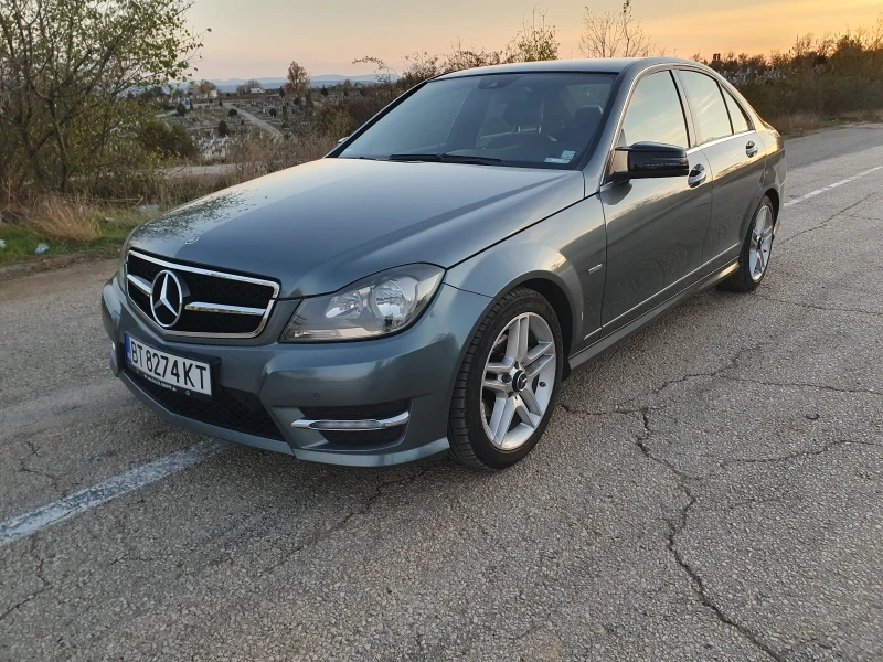 Mercedes-Benz C 200 CGI, AMG Пакет, снимка 2 - Автомобили и джипове - 49049175