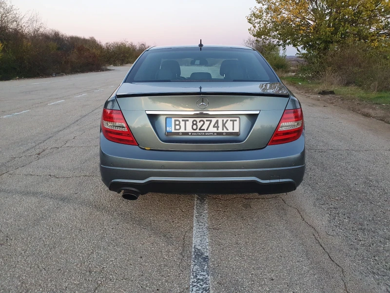 Mercedes-Benz C 200 CGI, AMG Пакет, снимка 5 - Автомобили и джипове - 48288029