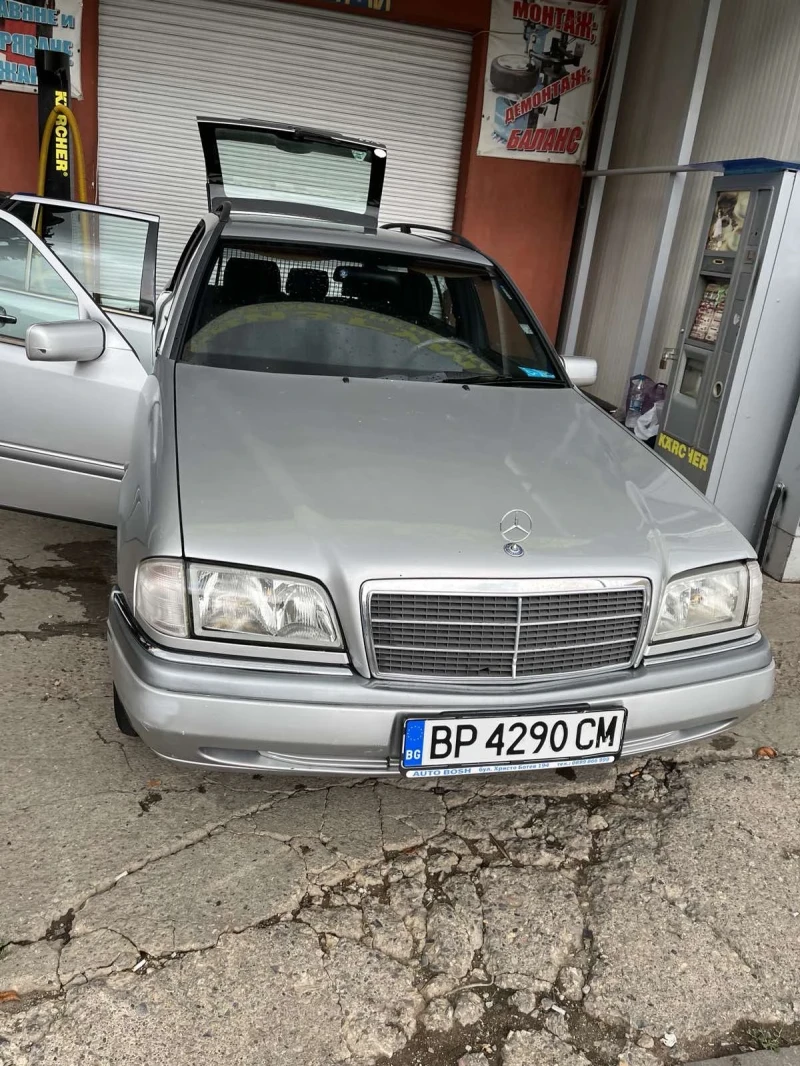 Mercedes-Benz C 180 C180 122кс, снимка 1 - Автомобили и джипове - 47965445