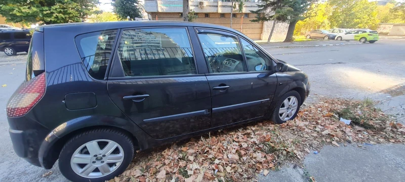 Renault Scenic, снимка 3 - Автомобили и джипове - 48091809