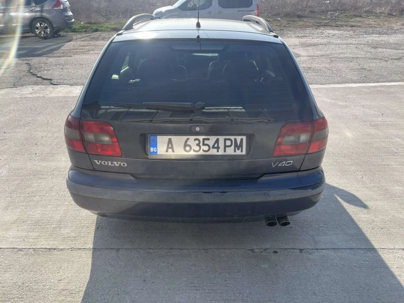 Volvo V40 бензин-газ, снимка 5 - Автомобили и джипове - 49378107