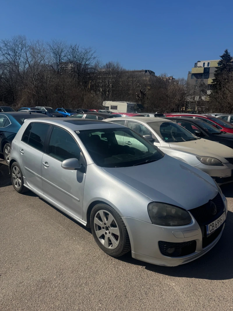 VW Golf 5, снимка 2 - Автомобили и джипове - 49547300