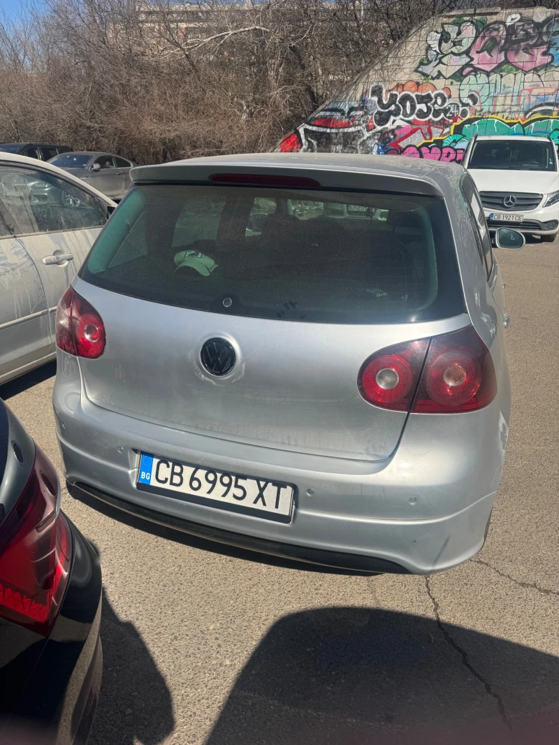 VW Golf 5, снимка 3 - Автомобили и джипове - 49547300