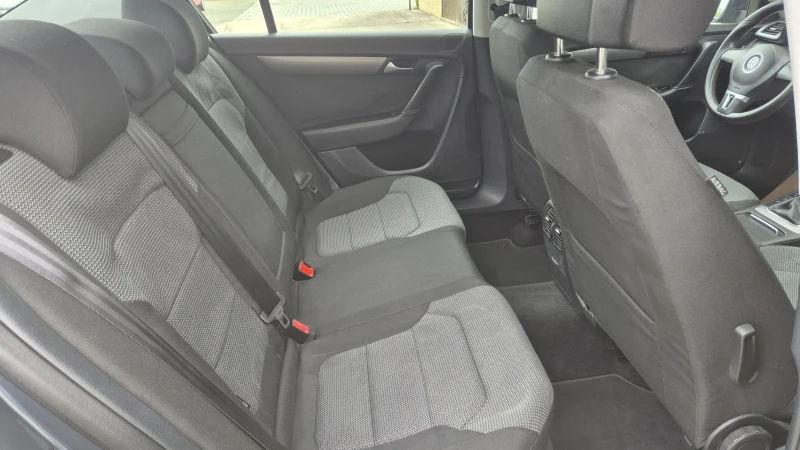 VW Passat 2.0TDI 140к.с., снимка 15 - Автомобили и джипове - 49905254