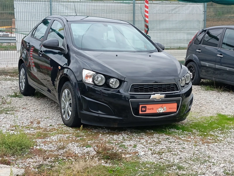 Chevrolet Aveo 1.3-D-КЛИМАТРОНИК, снимка 5 - Автомобили и джипове - 52036390