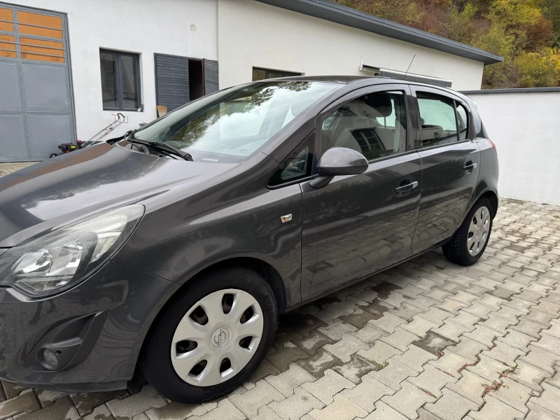 Opel Corsa 1.2 бензин, снимка 4 - Автомобили и джипове - 52048562