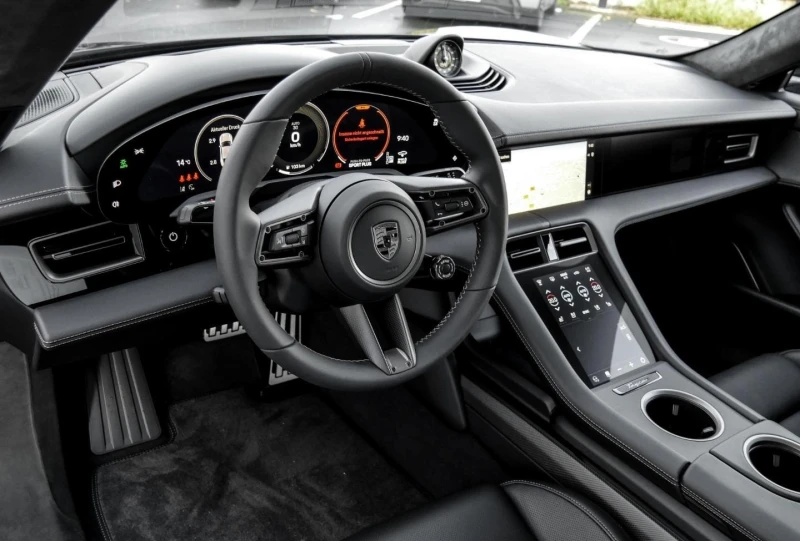Porsche Taycan TURBO S LED-MATRIX PANORAMA BURMESTER KERAMIK, снимка 8 - Автомобили и джипове - 52434324