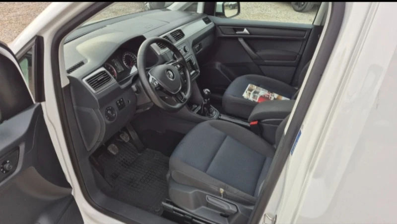 VW Caddy Бензин /Метан, снимка 8 - Автомобили и джипове - 52645500
