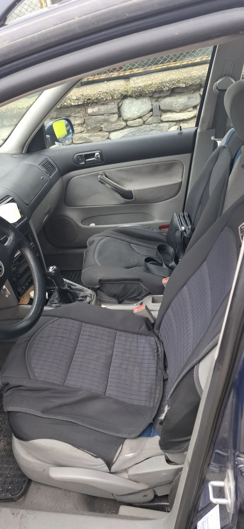 VW Golf 1.9tdi, снимка 3 - Автомобили и джипове - 53444243