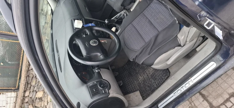 VW Golf 1.9tdi, снимка 2 - Автомобили и джипове - 53444243