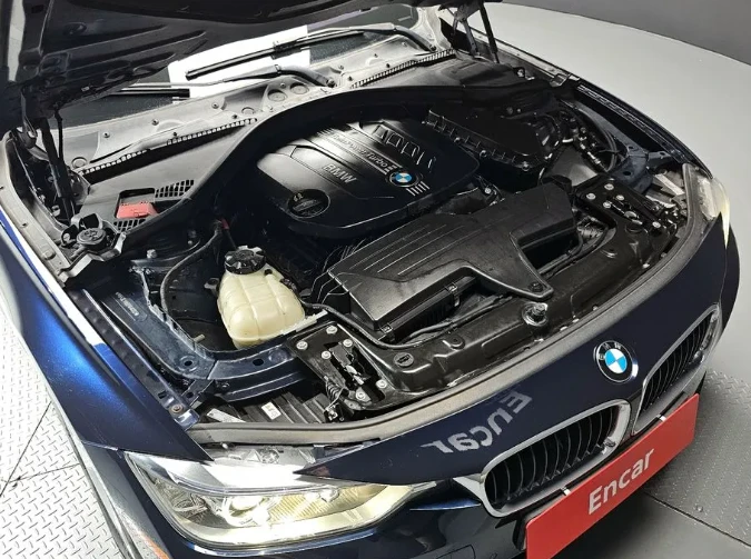 BMW 320  - изображение 6