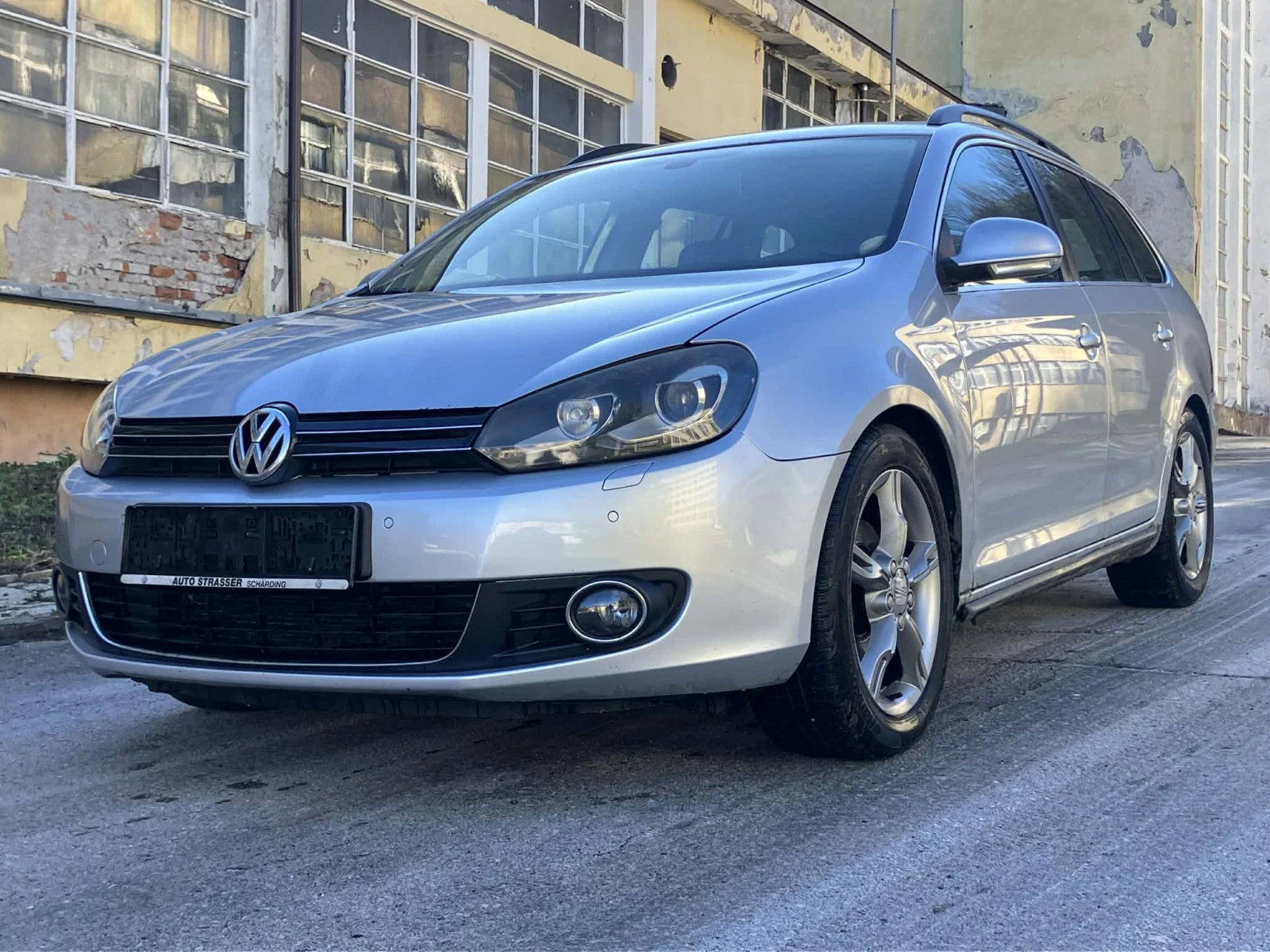 VW Golf 1.6 TDI 105 k Highline , снимка 1