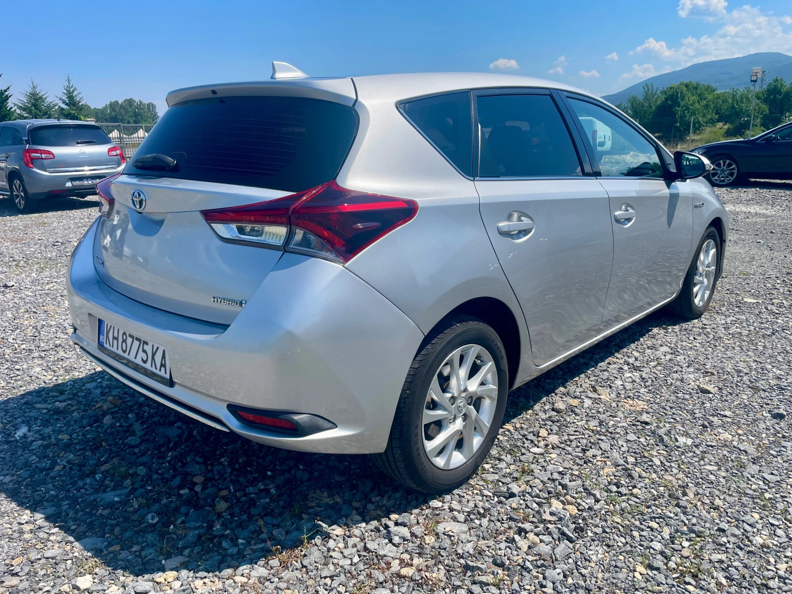 Toyota Auris 1.8 Hybrid / Гаранция - изображение 8