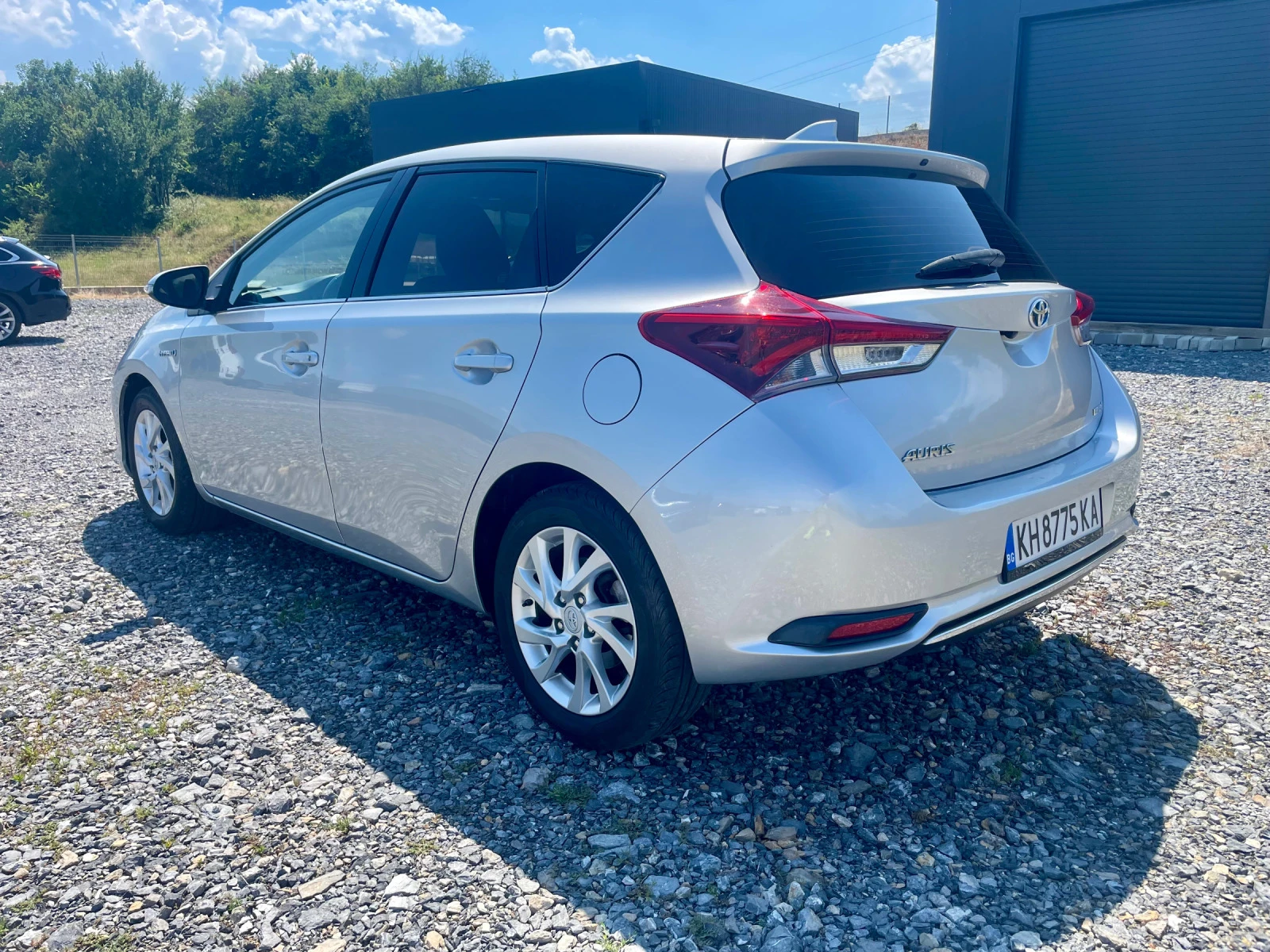 Toyota Auris 1.8 Hybrid / Гаранция - изображение 7