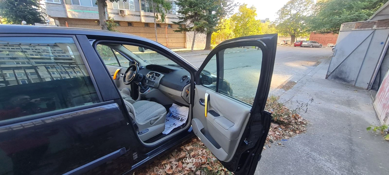 Renault Scenic  - изображение 10