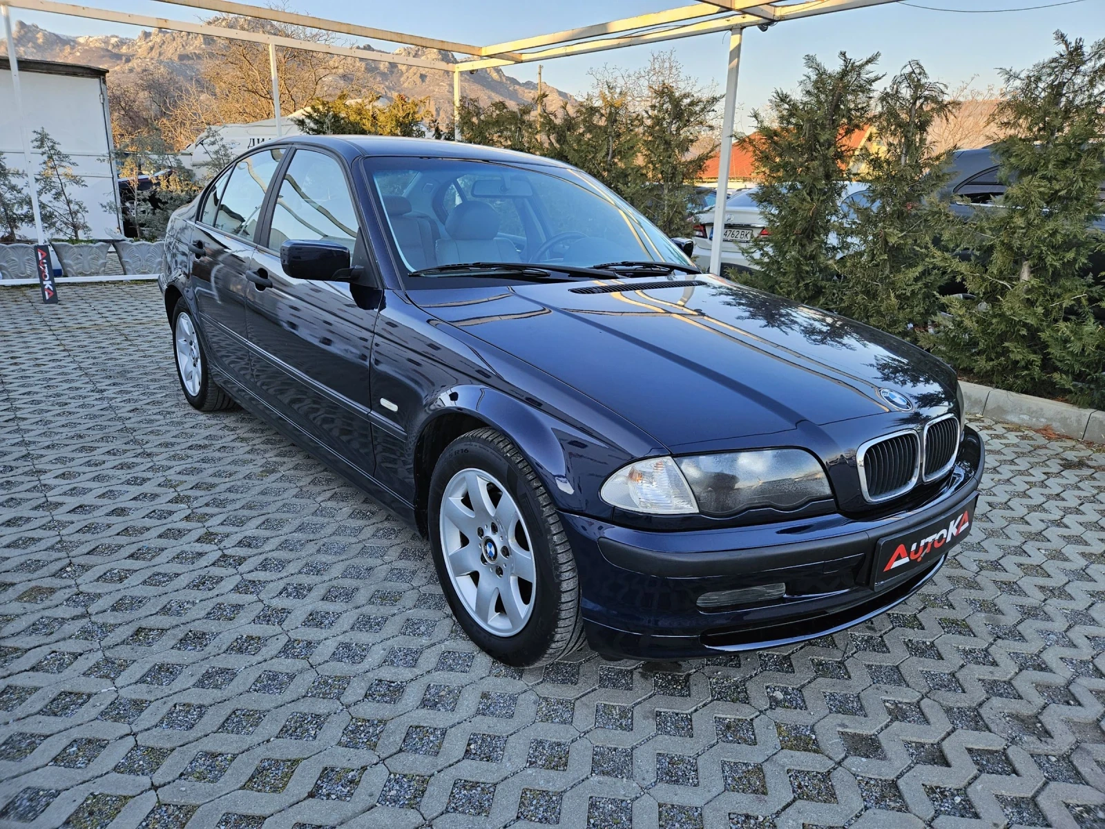 BMW 320 2.0D-136кс= АВТОМАТ= КЛИМАТРОНИК= СЕДАН - изображение 2