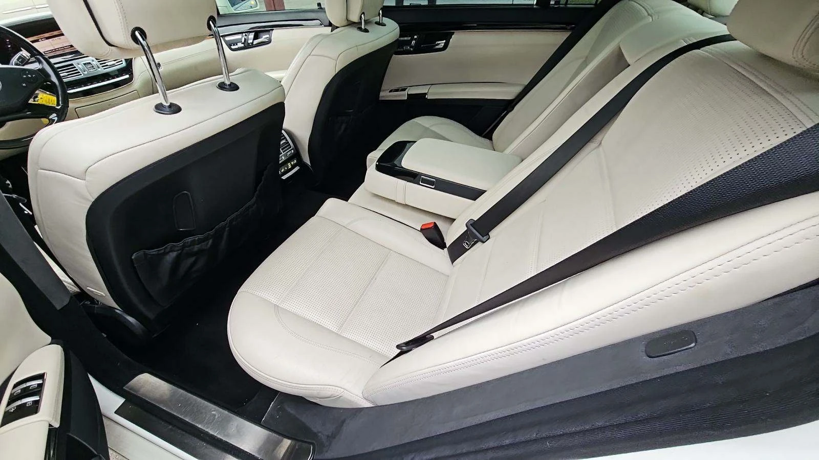Mercedes-Benz S 63 AMG Harman* distronik* обдух* масаж* alcantara* нощно* - изображение 10