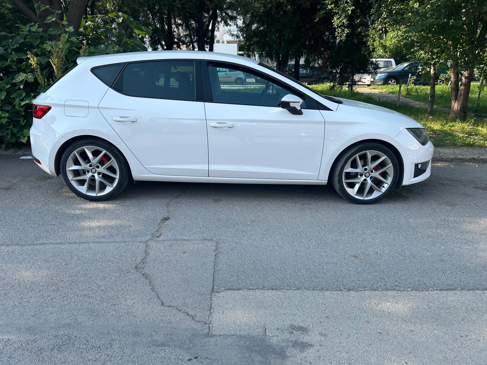 Seat Leon 2.0 TDI FR - изображение 5