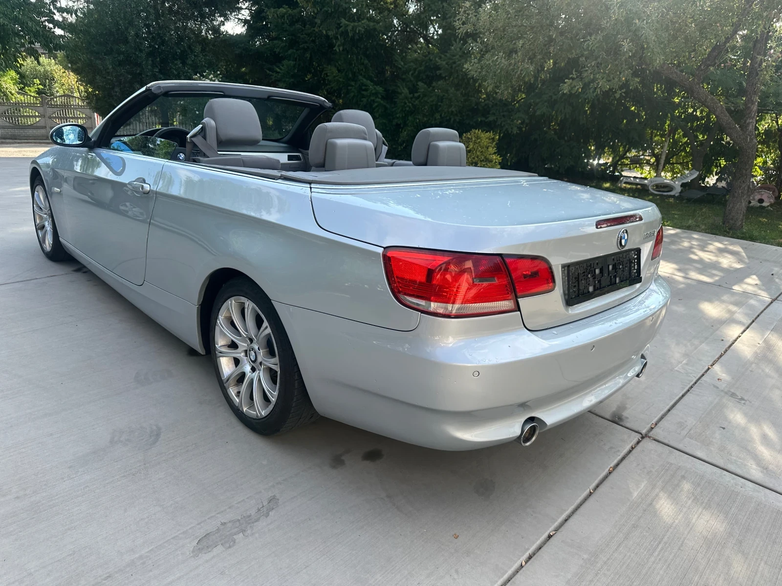 BMW 335 i* Кабрио*  - изображение 2