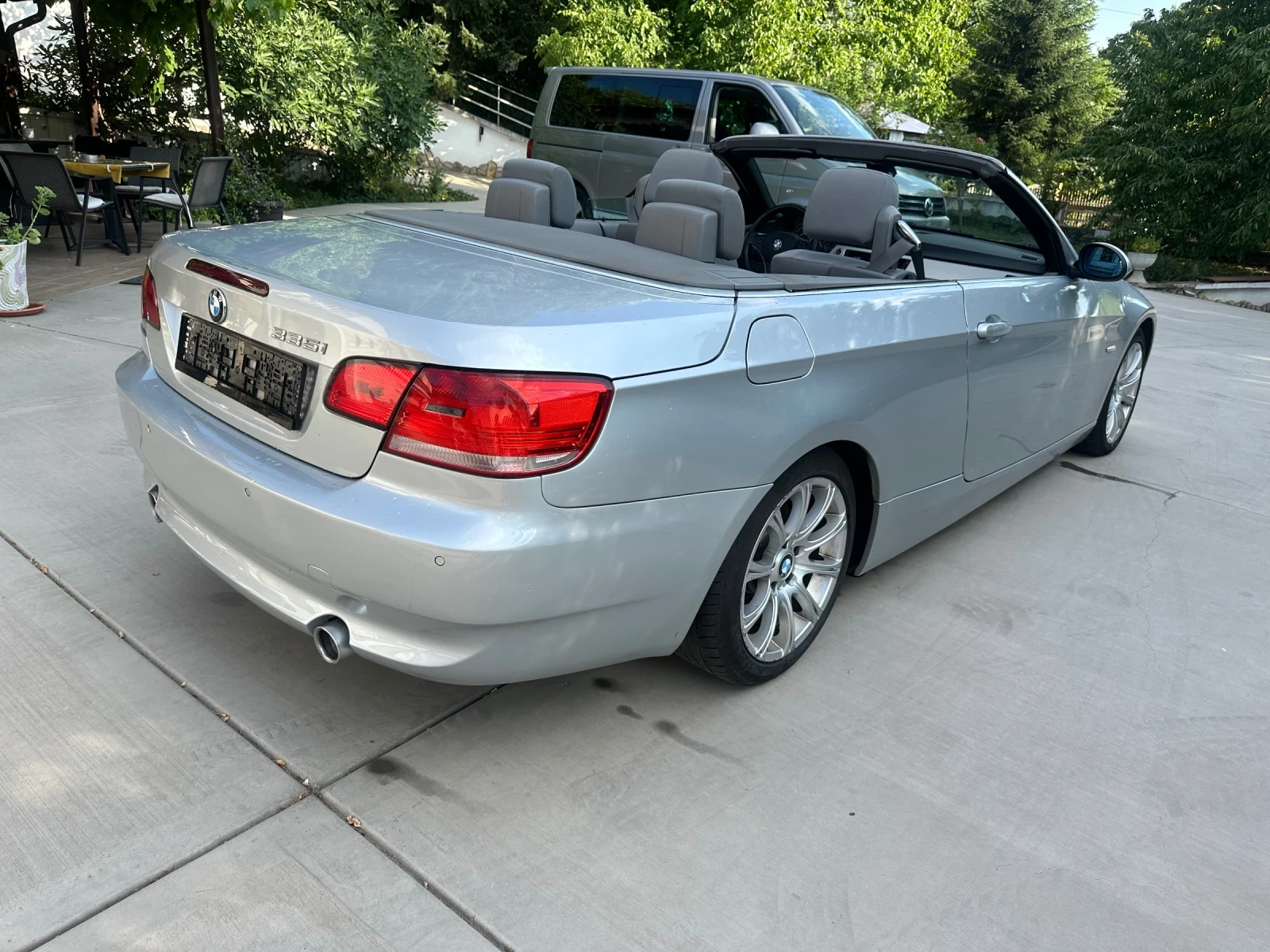 BMW 335 i* Кабрио*  - изображение 3