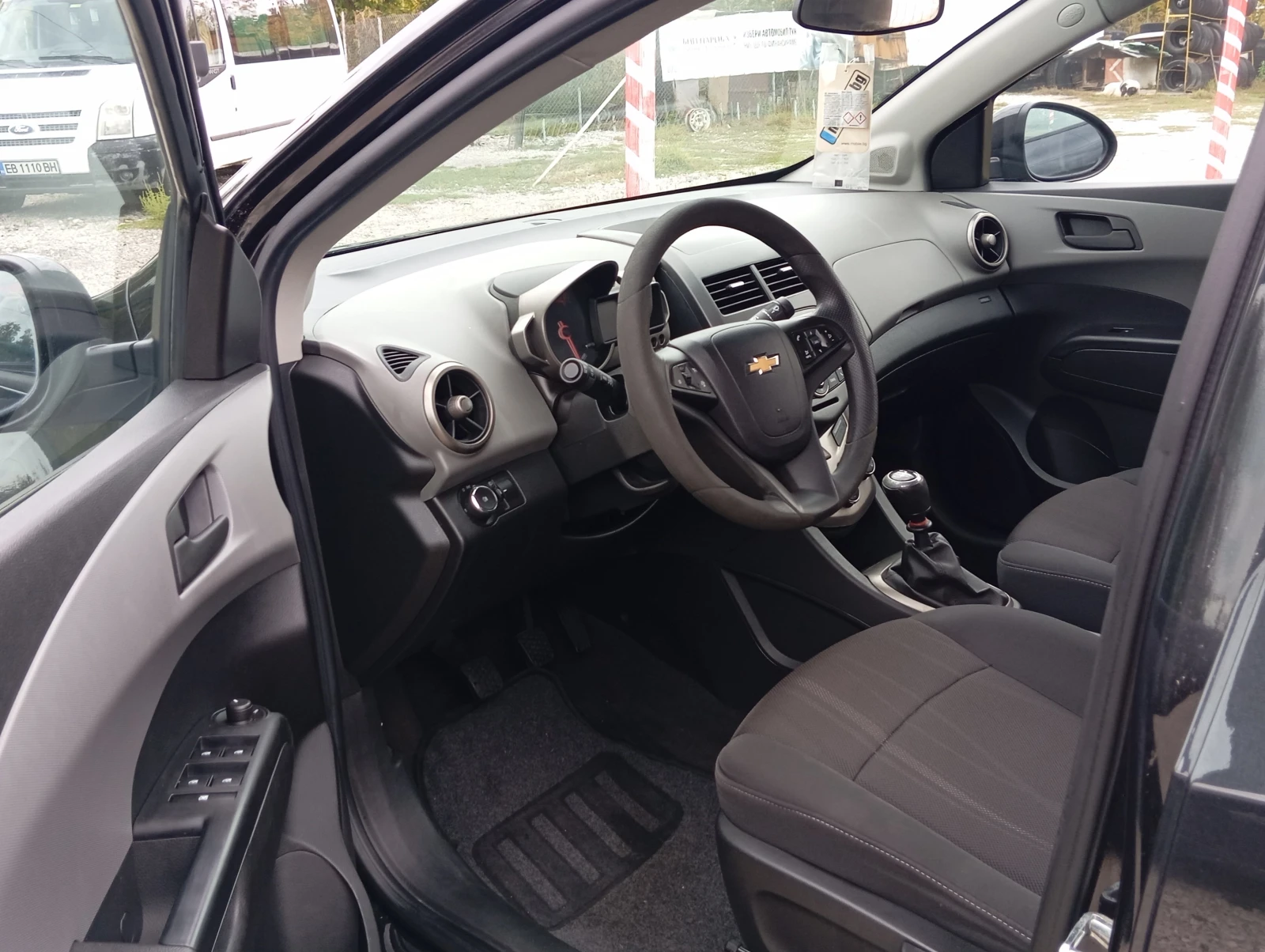 Chevrolet Aveo 1.3-D-КЛИМАТРОНИК - изображение 8