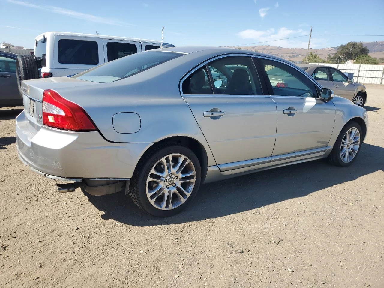Volvo S80 4.4 YAMAHA - изображение 6