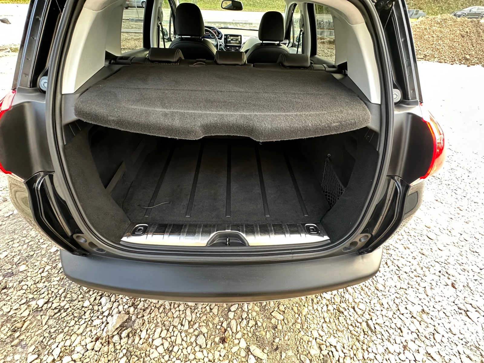 Peugeot 2008 1.6HDI* ALLURE* FULL* TOP*  | Mobile.bg   7