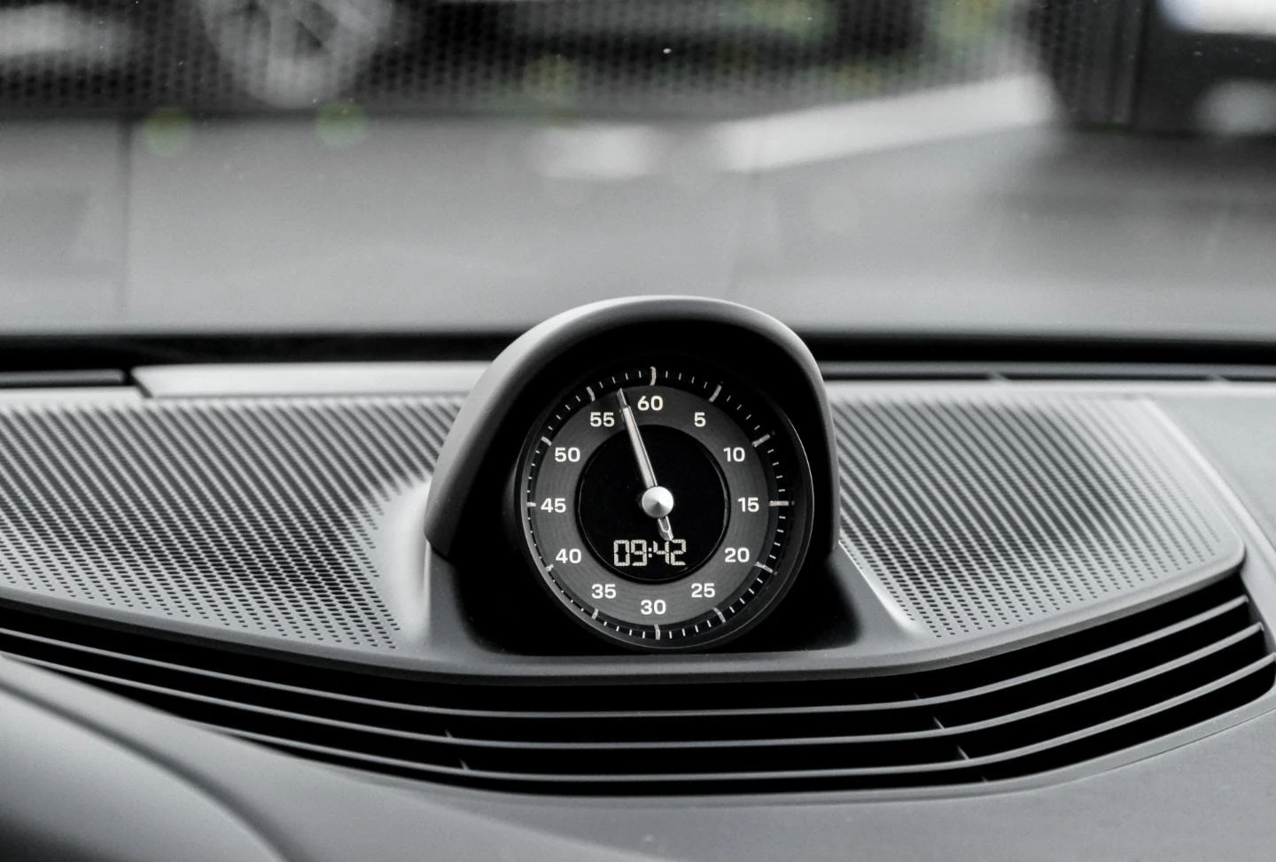 Porsche Taycan TURBO S LED-MATRIX PANORAMA BURMESTER KERAMIK | Mobile.bg   9