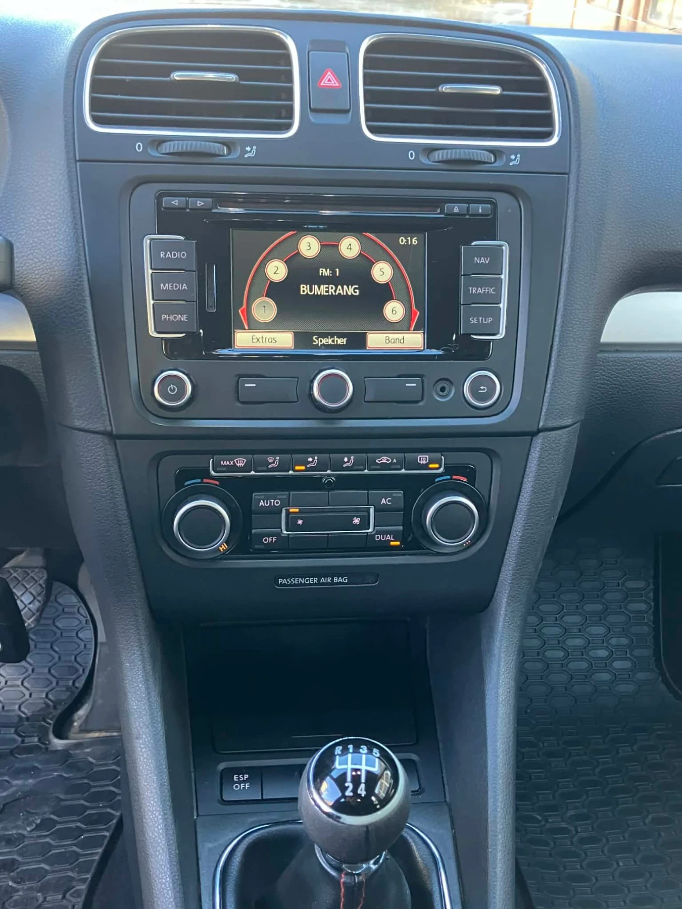 VW Golf 1.6 TDI 105 k Highline  | Mobile.bg � ����������� 13