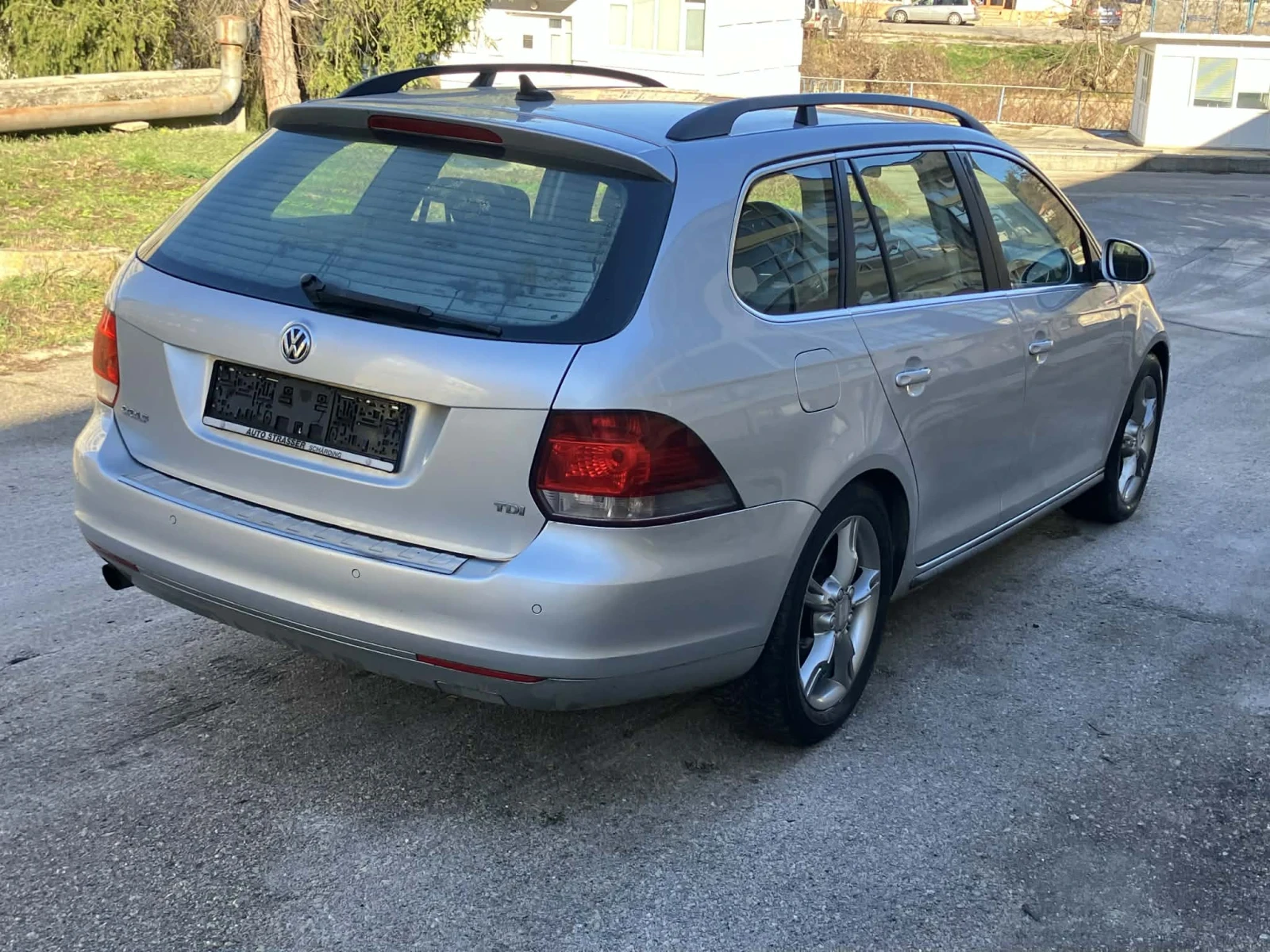 VW Golf 1.6 TDI 105 k Highline  | Mobile.bg � ����������� 6