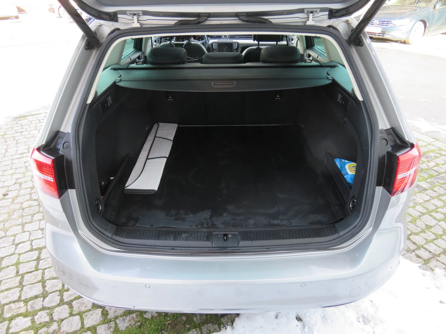 VW Passat Highline 2.0TDI SCR BMT - изображение 7