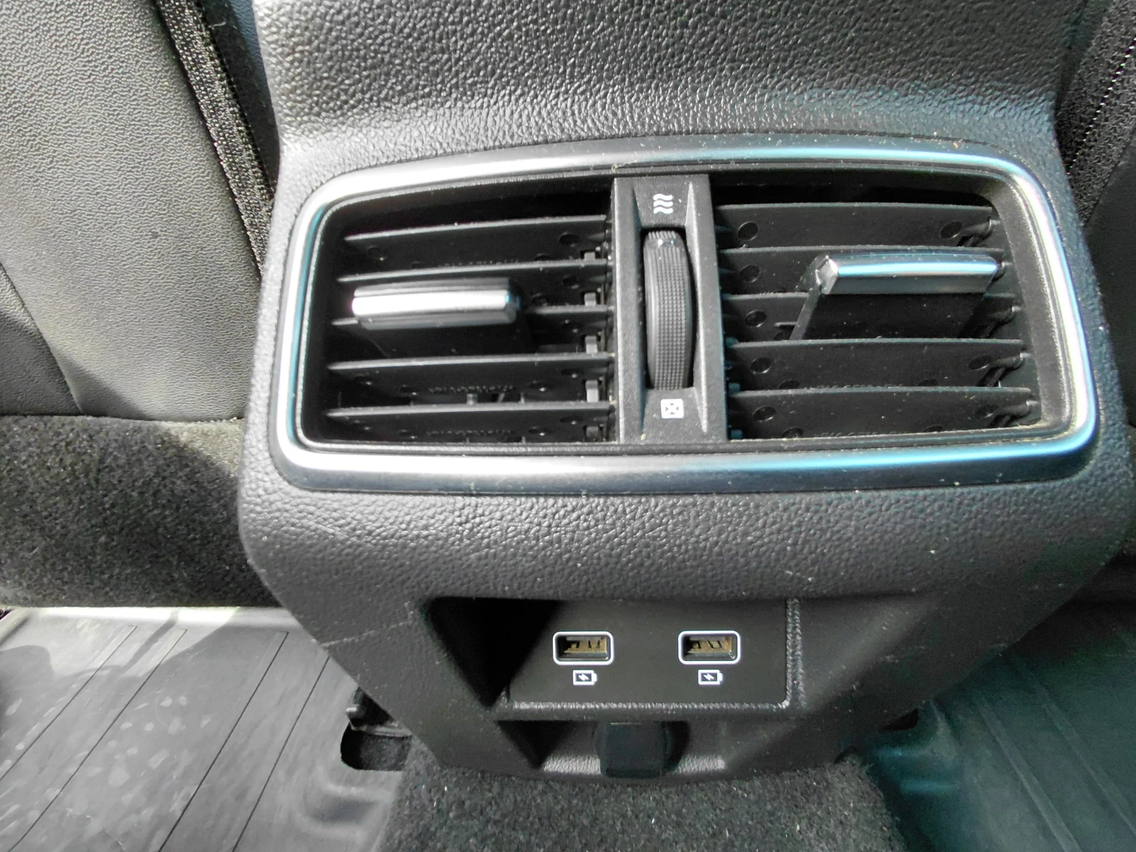 Renault Arkana 1.5blue dCi/115k.c./Intens, снимка 15 - Автомобили и джипове - 53770060