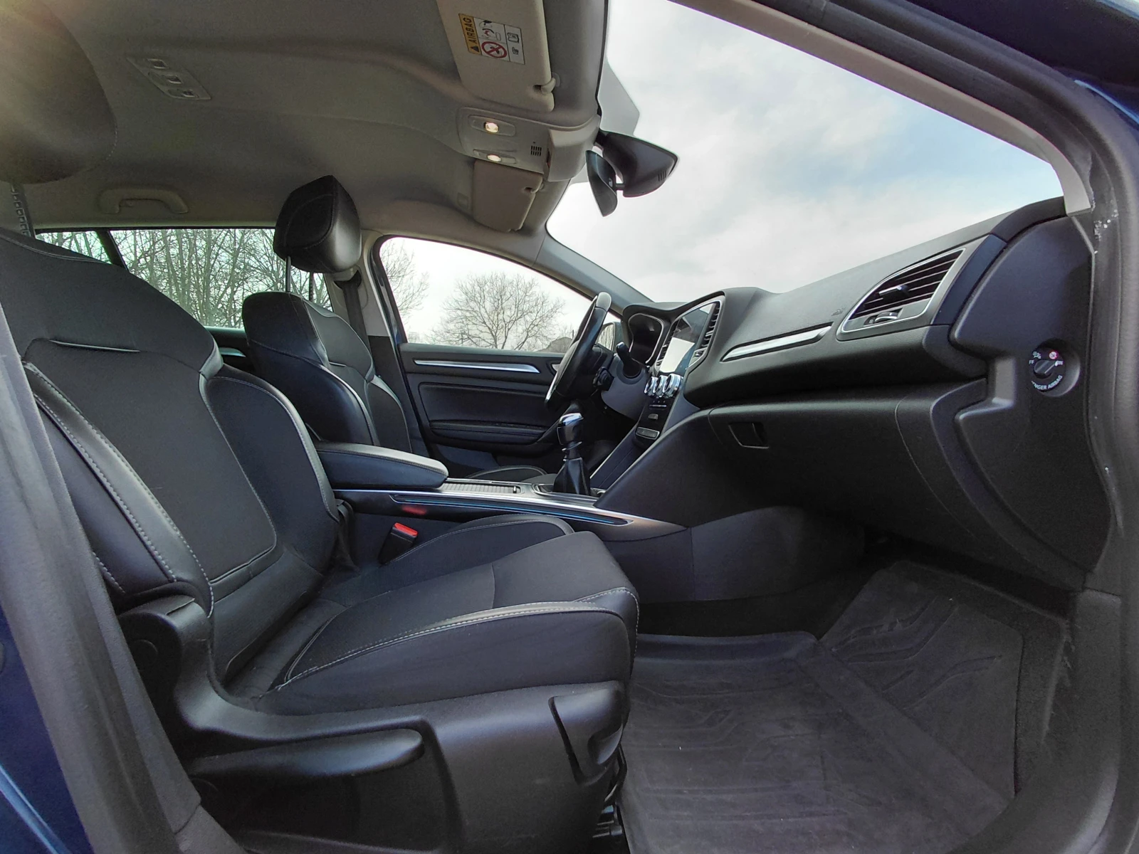 Renault Arkana 1.5blue dCi/115k.c./Intens, снимка 13 - Автомобили и джипове - 53770060