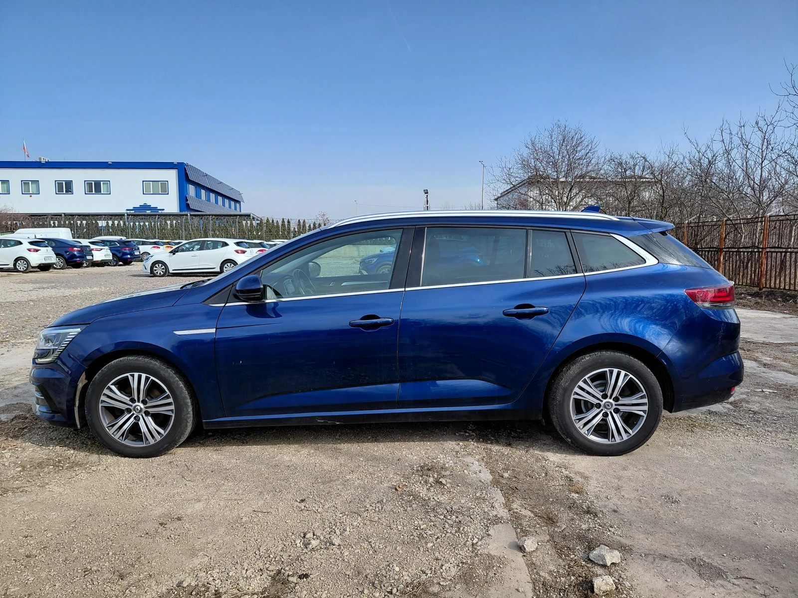 Renault Arkana 1.5blue dCi/115k.c./Intens, снимка 5 - Автомобили и джипове - 53770060