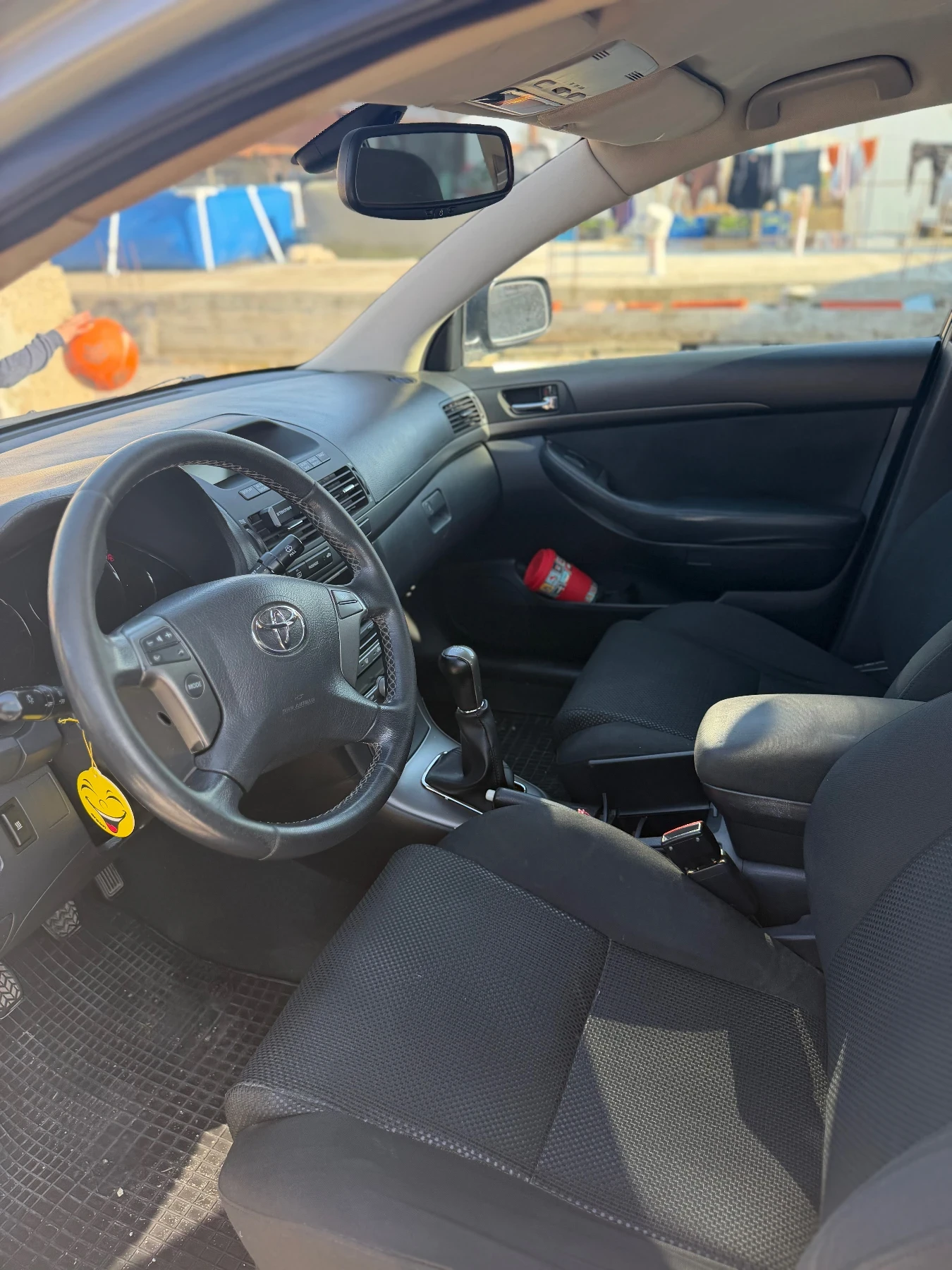 Toyota Avensis, снимка 8 - Автомобили и джипове - 54173788